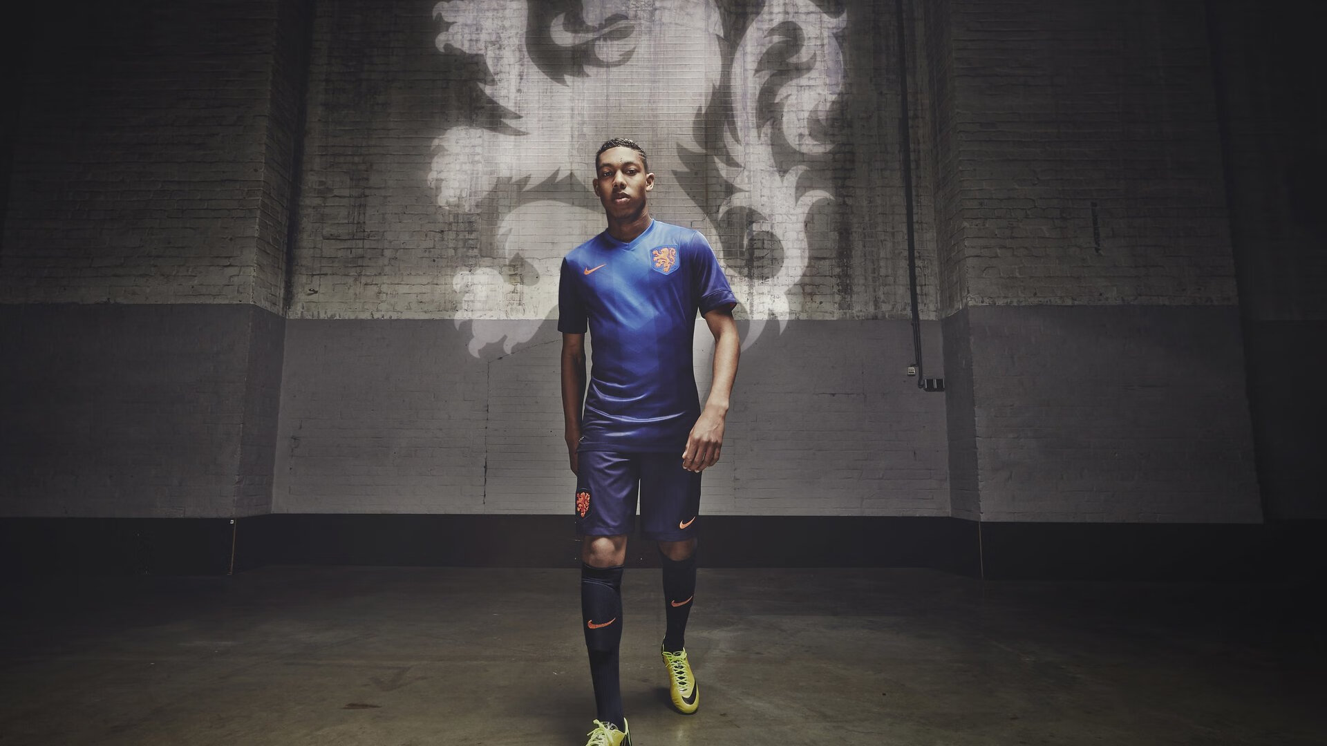 埃弗顿边路组织传中精度明显提高,埃弗顿阵型